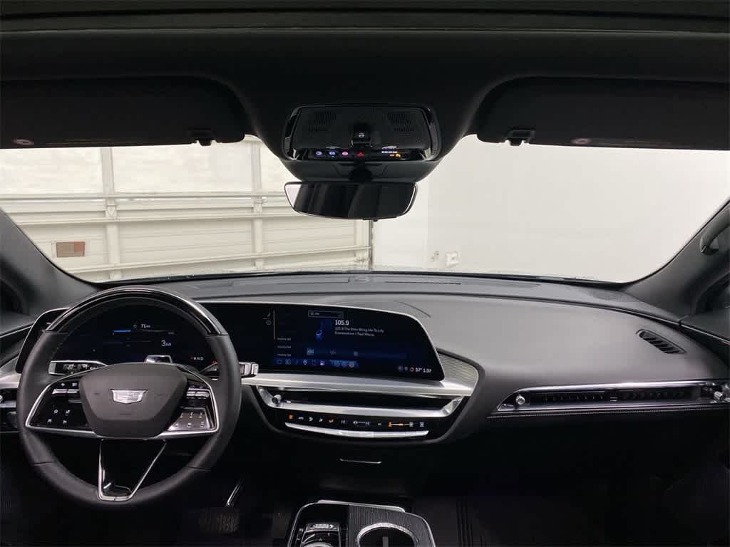 Thumbnail: 2024 Cadillac Lyriq - 14