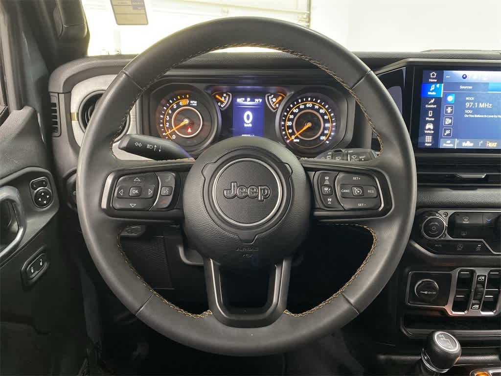 Thumbnail: 2024 Jeep Wrangler - 18