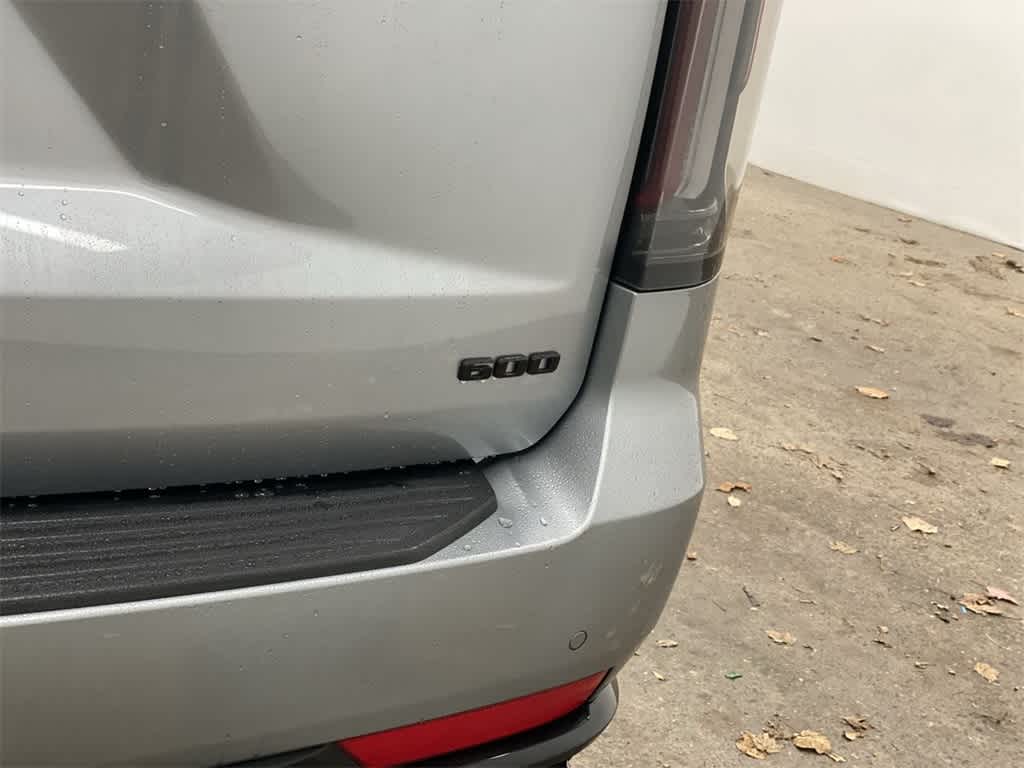 Thumbnail: 2024 Cadillac Escalade - 11