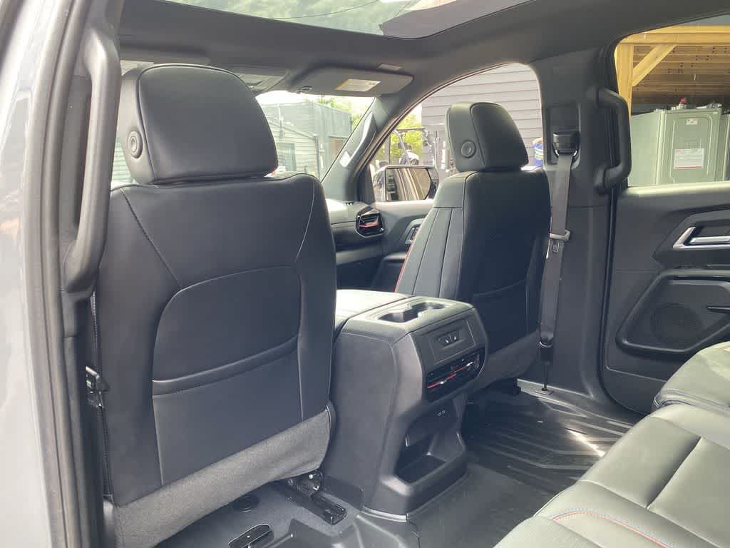 Thumbnail: 2025 Chevrolet Silverado EV - 15