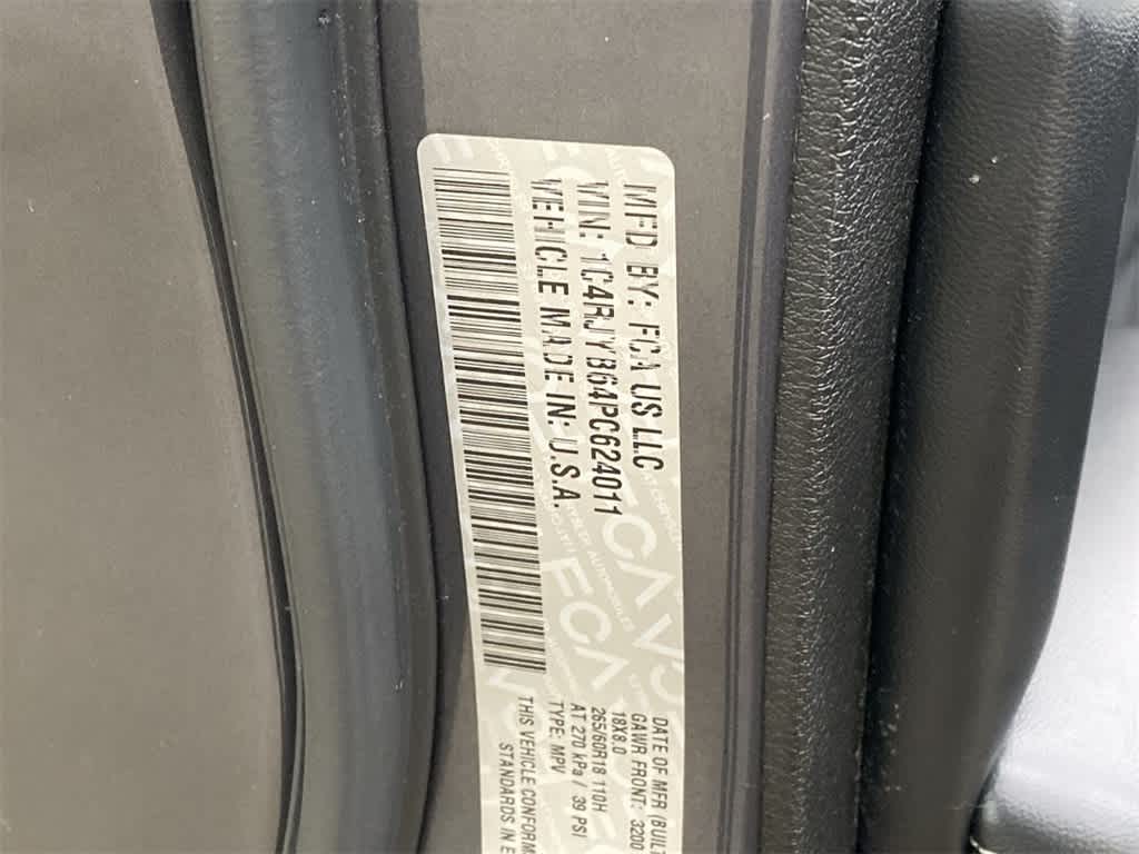 Thumbnail: 2023 Jeep Grand Cherokee - 31