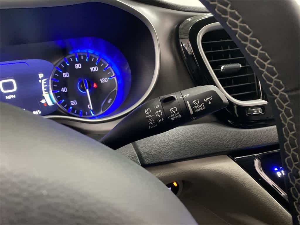 Thumbnail: 2024 Chrysler Pacifica - 21