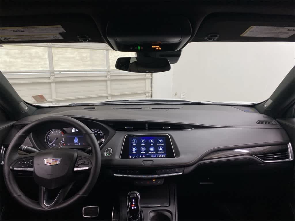 2023 Cadillac XT4 Sport 14