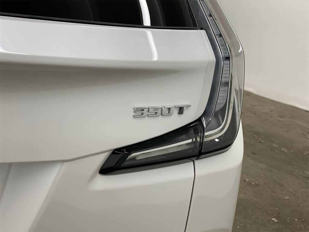 2023 Cadillac XT4 Sport 11