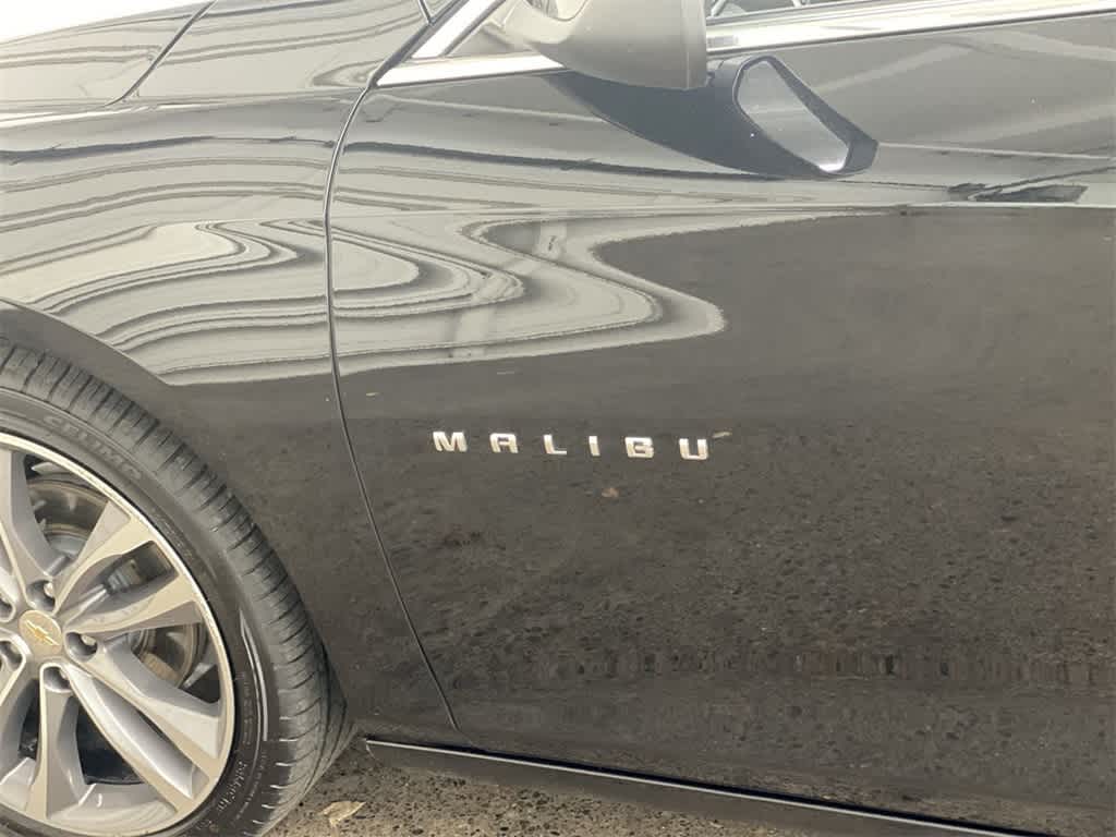 Thumbnail: 2023 Chevrolet Malibu - 10