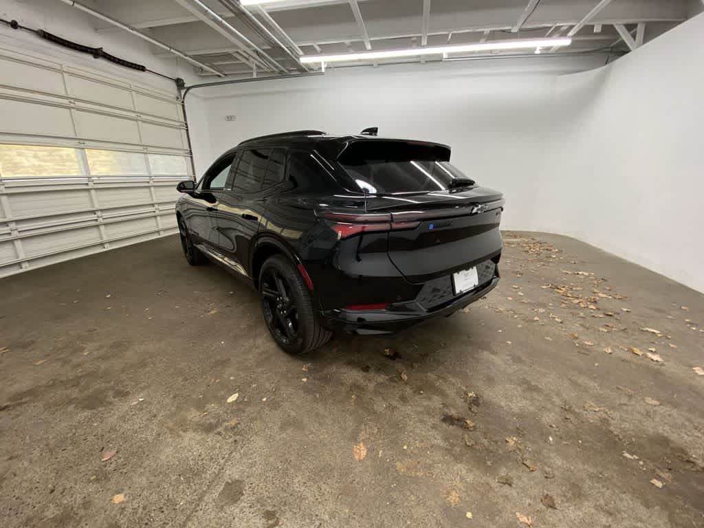 Thumbnail: 2024 Chevrolet Equinox - 4