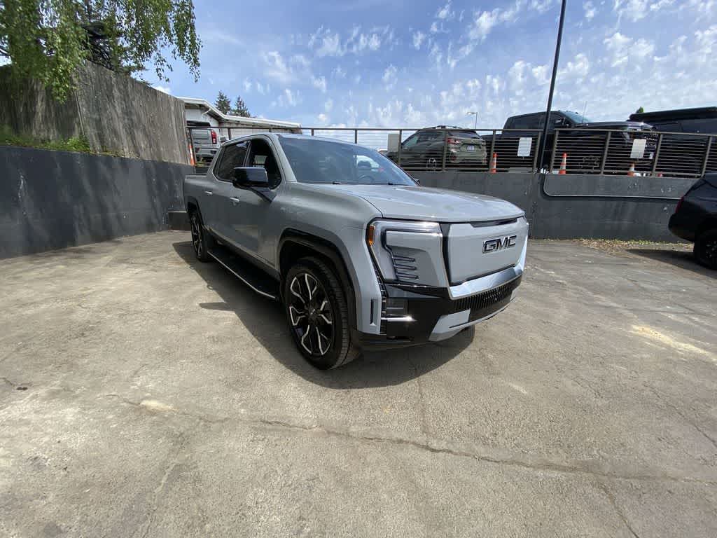 Thumbnail: 2025 GMC Sierra EV - 8