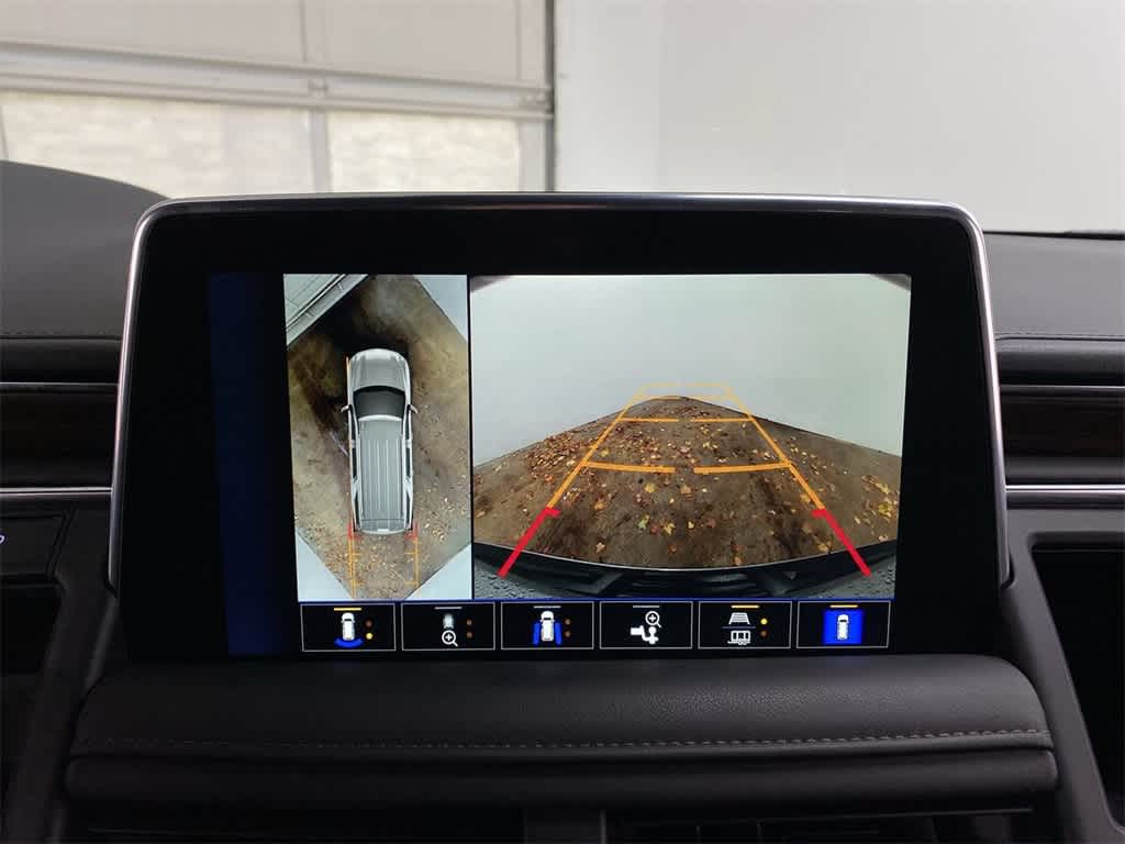 Thumbnail: 2024 Chevrolet Tahoe - 25