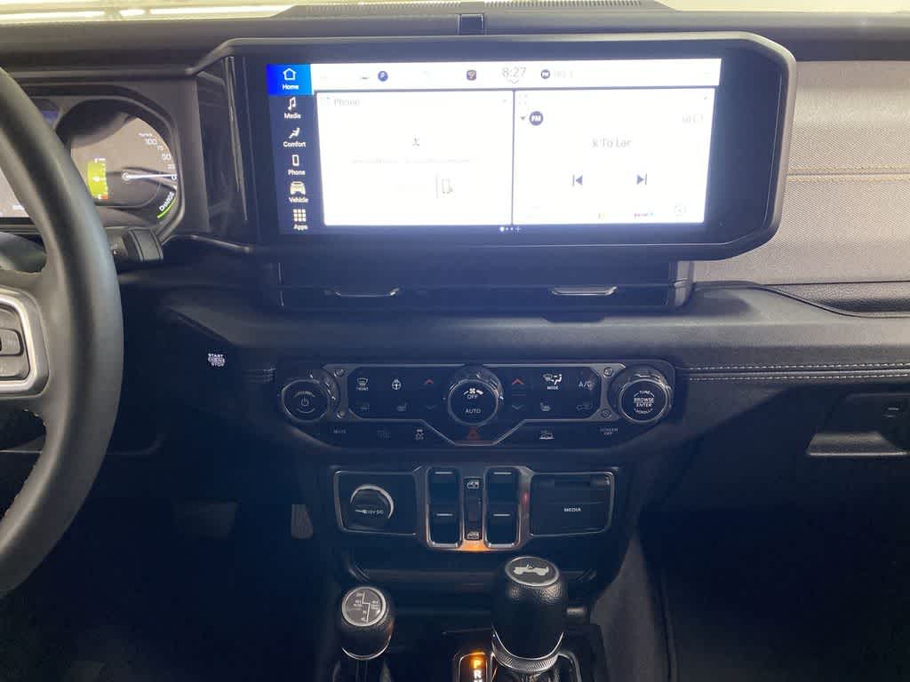 Thumbnail: 2024 Jeep Wrangler - 24