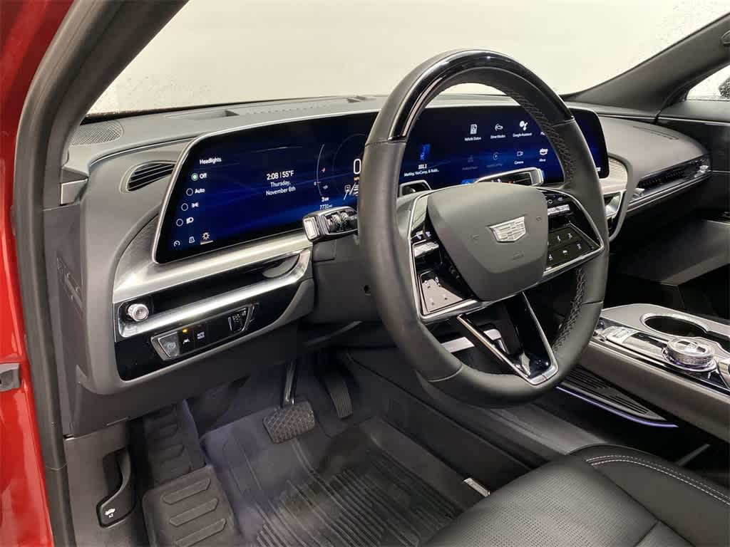 Thumbnail: 2025 Cadillac Lyriq - 2