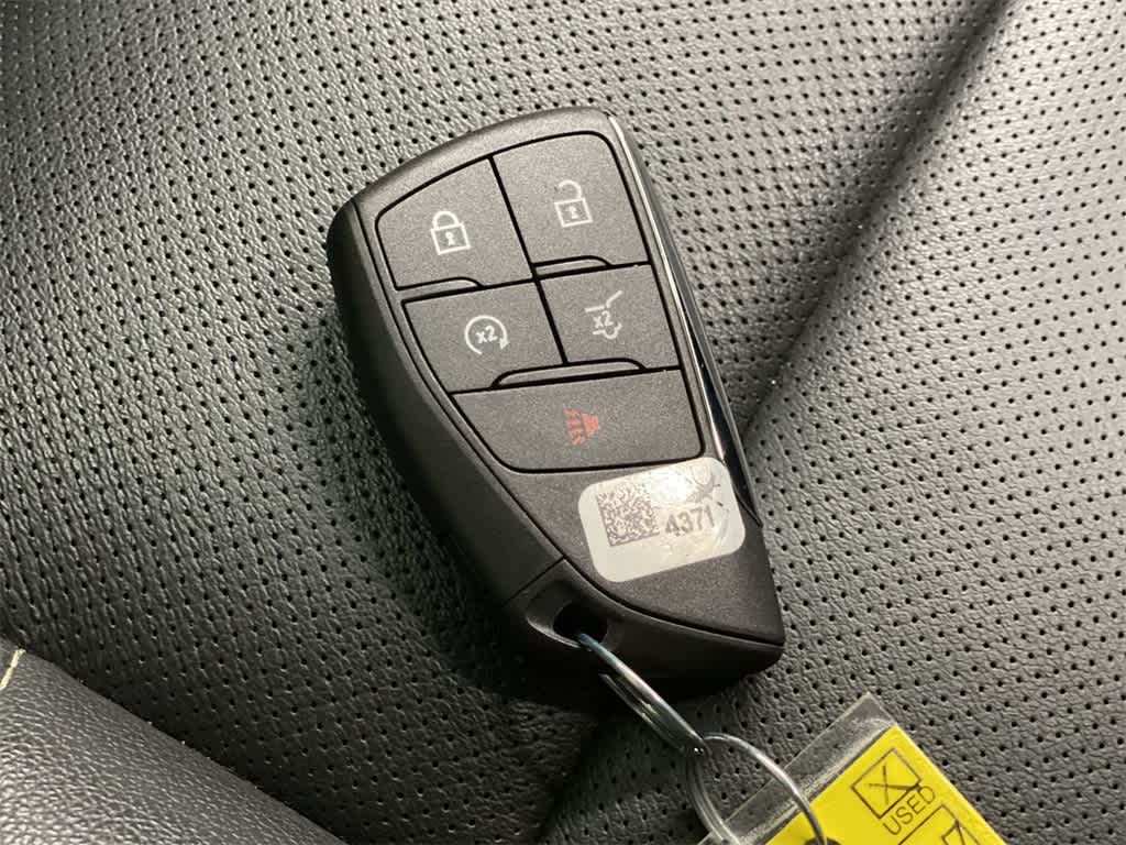 Thumbnail: 2025 Chevrolet Tahoe - 28