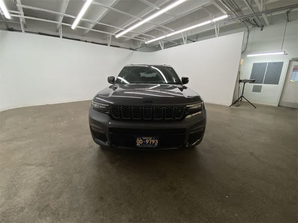 Thumbnail: 2023 Jeep Grand Cherokee - 9