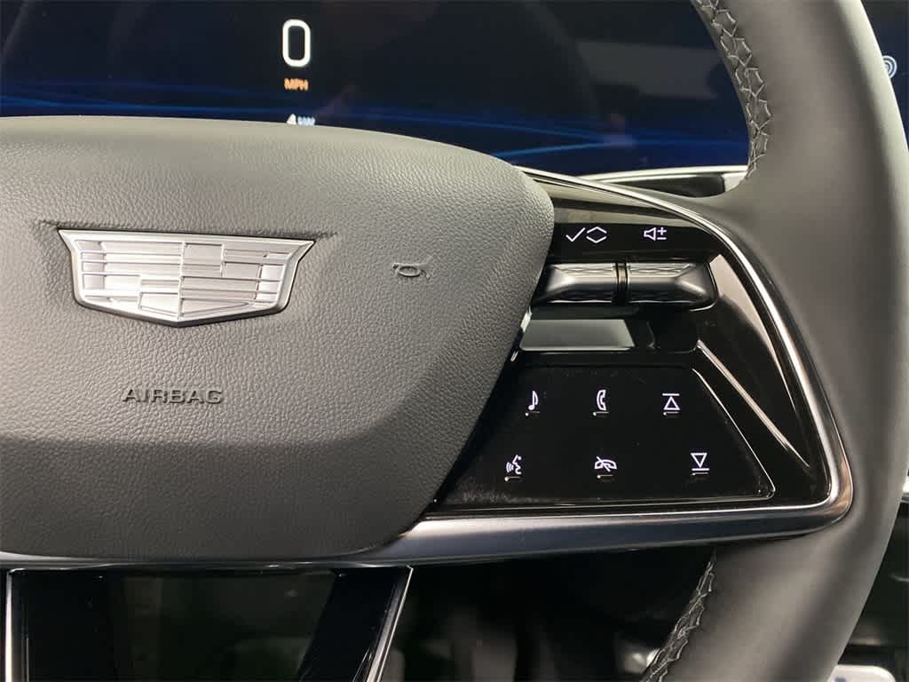 Thumbnail: 2024 Cadillac Lyriq - 23