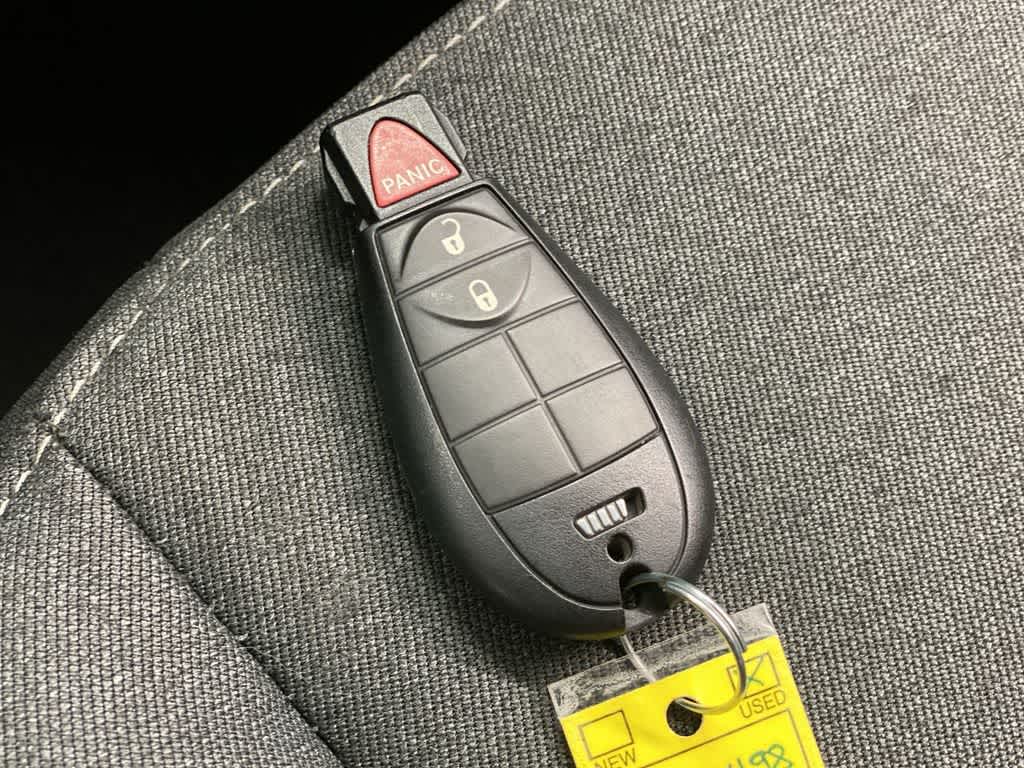 Thumbnail: 2024 RAM 1500 Classic - 27