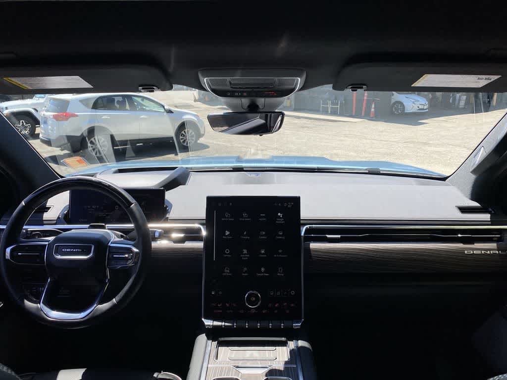 Thumbnail: 2025 GMC Sierra EV - 12