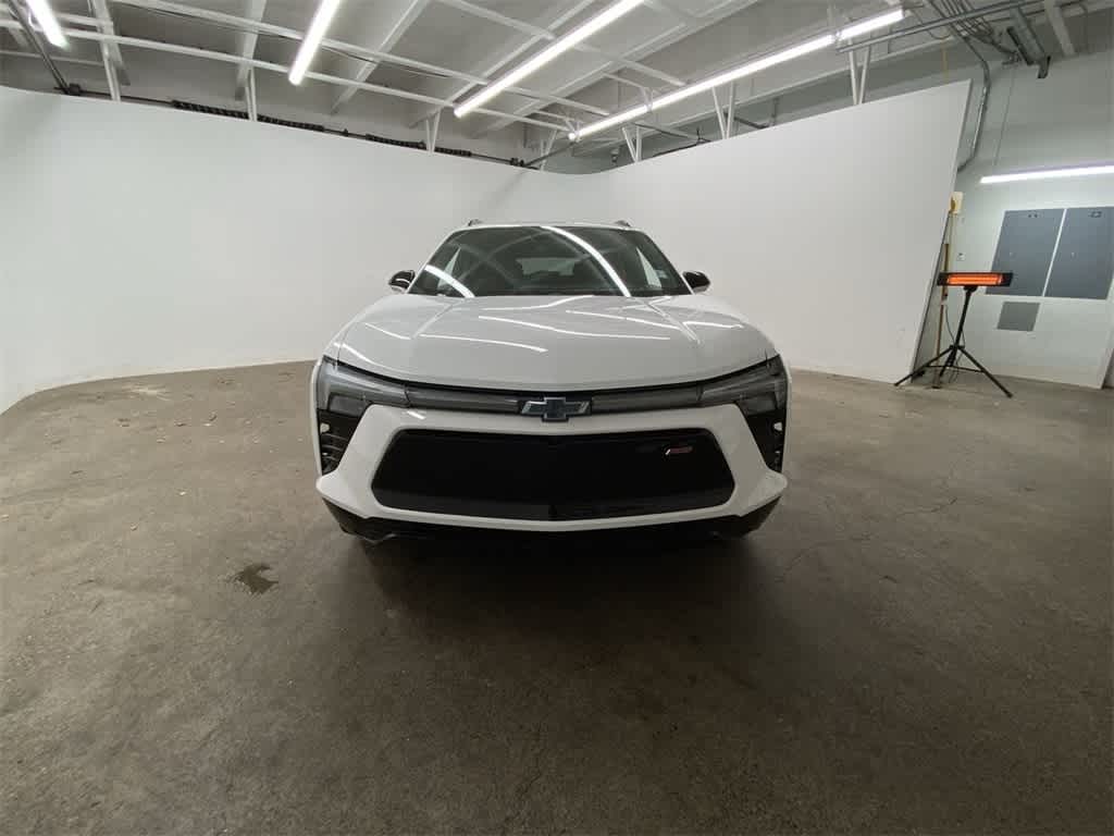 Thumbnail: 2024 Chevrolet Blazer EV - 9