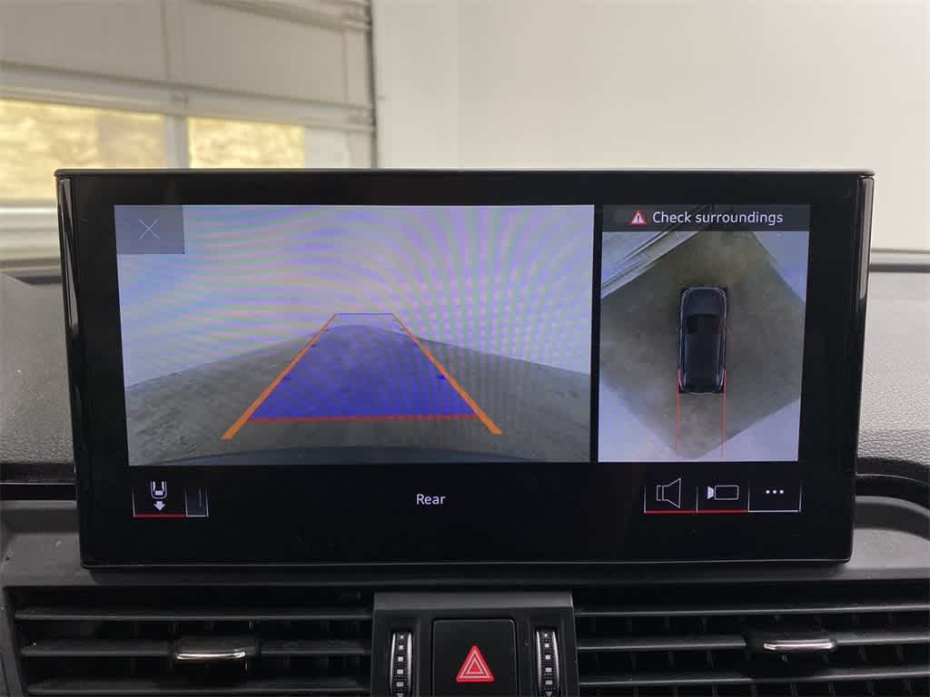 Thumbnail: 2021 Audi Q5 - 25