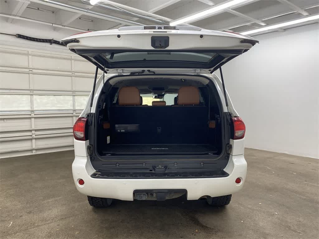 Thumbnail: 2019 Toyota Sequoia - 30