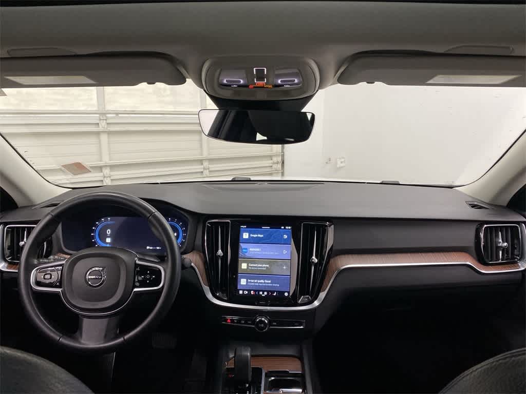 Thumbnail: 2024 Volvo S60 - 13