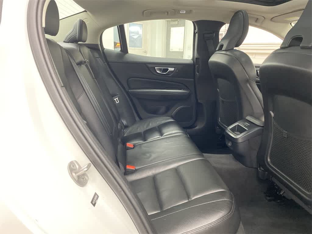 Thumbnail: 2024 Volvo S60 - 18