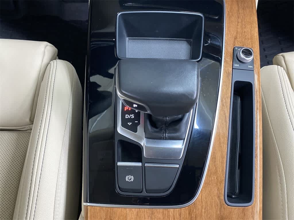 Thumbnail: 2022 Audi Q5 - 27