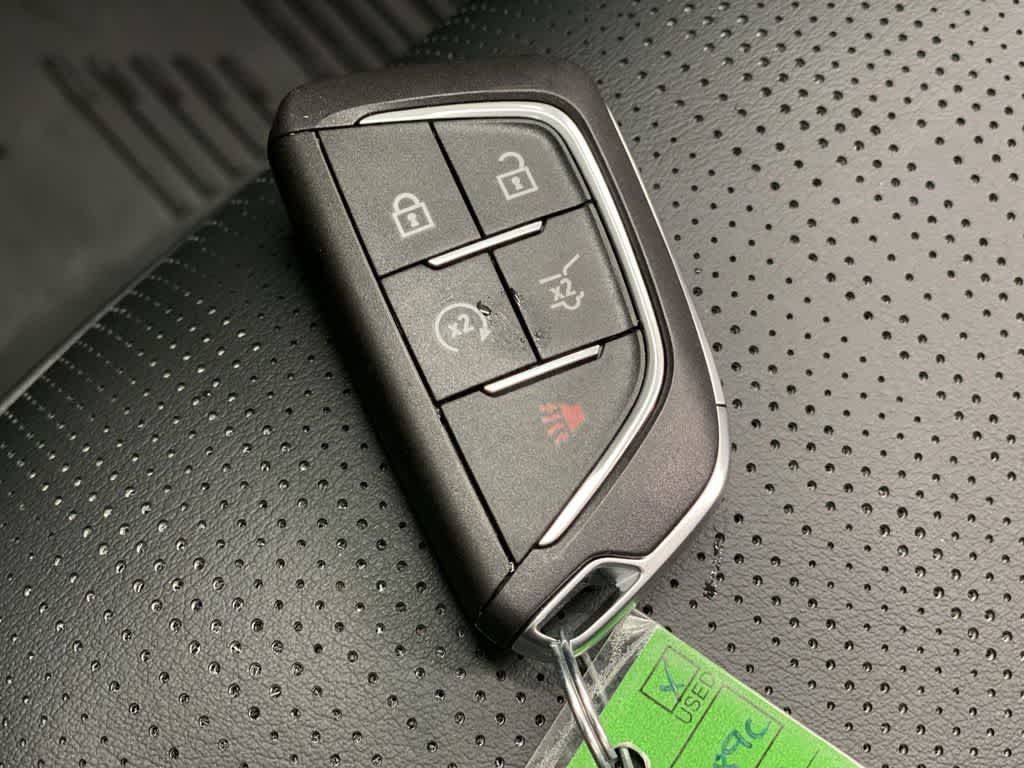 Thumbnail: 2024 Cadillac Lyriq - 28