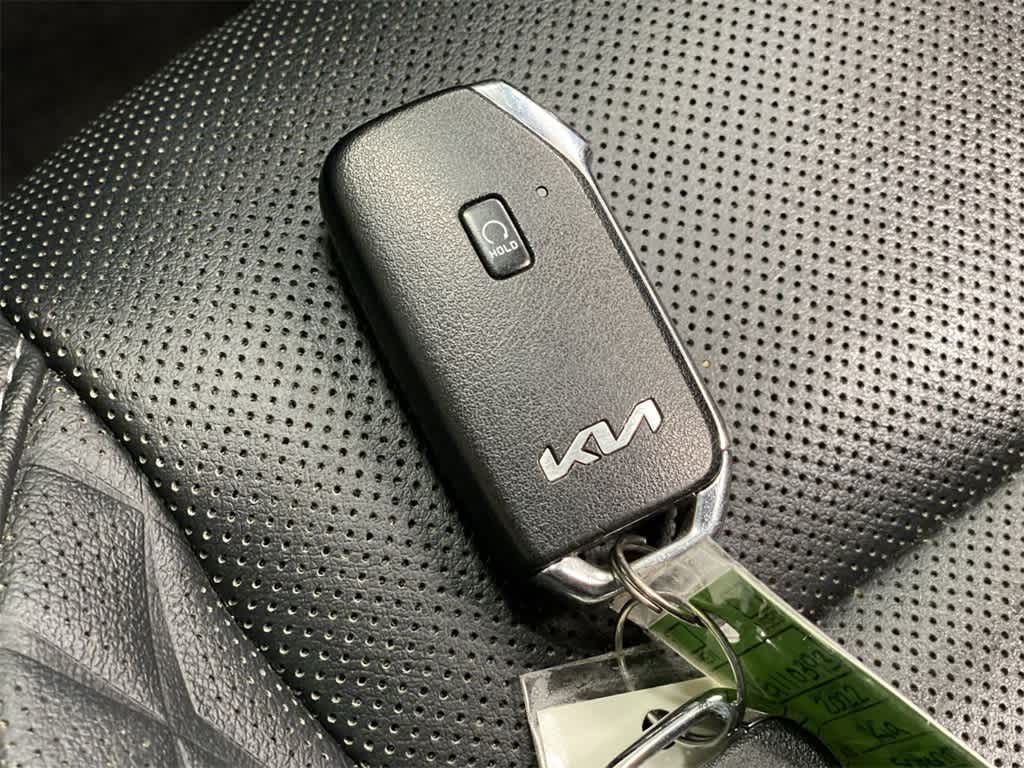 Thumbnail: 2022 Kia Sorento - 30