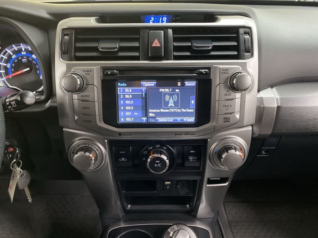 Thumbnail: 2019 Toyota 4Runner - 24