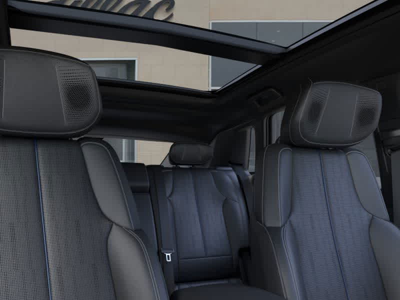 Thumbnail: 2025 Cadillac Lyriq - 24