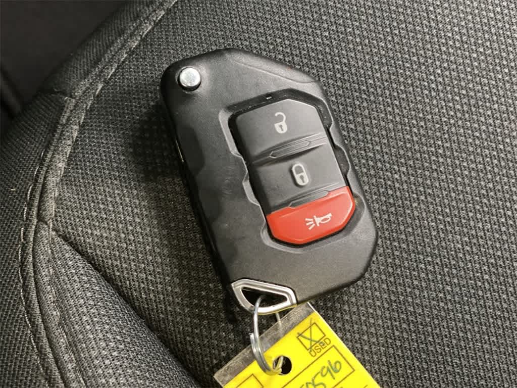 Thumbnail: 2023 Jeep Gladiator - 30