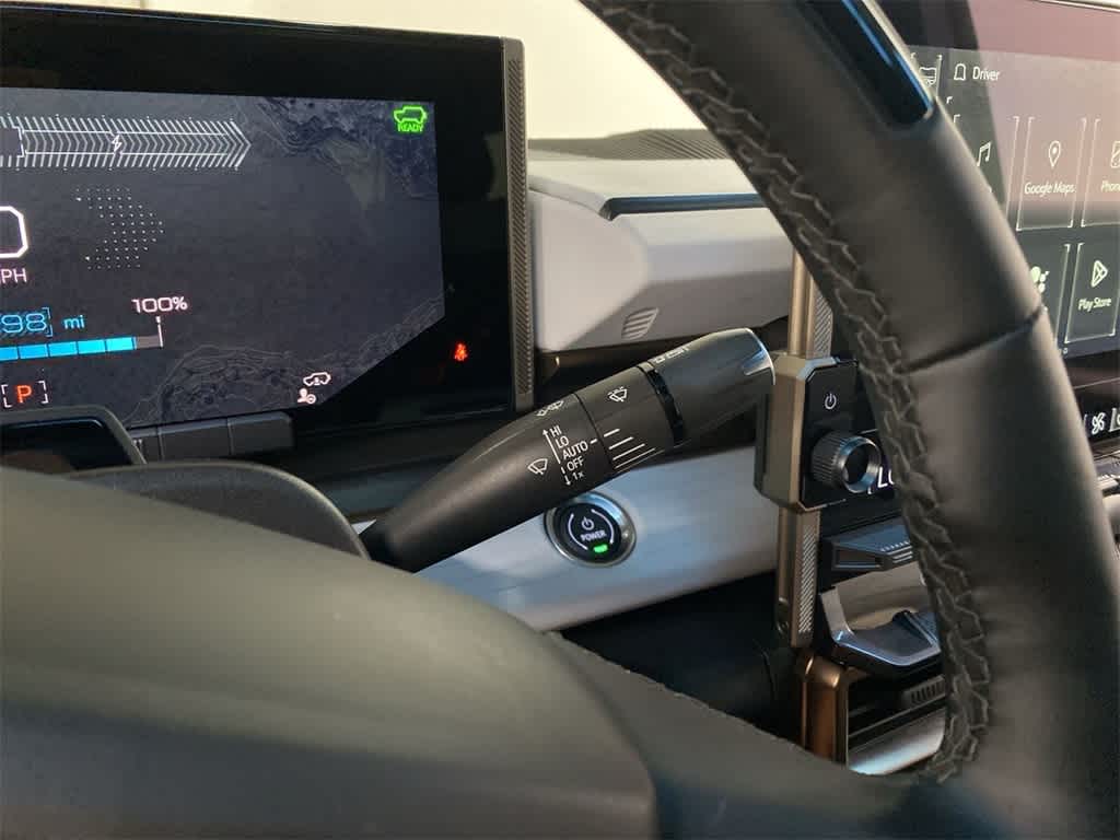 Thumbnail: 2024 GMC Hummer EV - 23