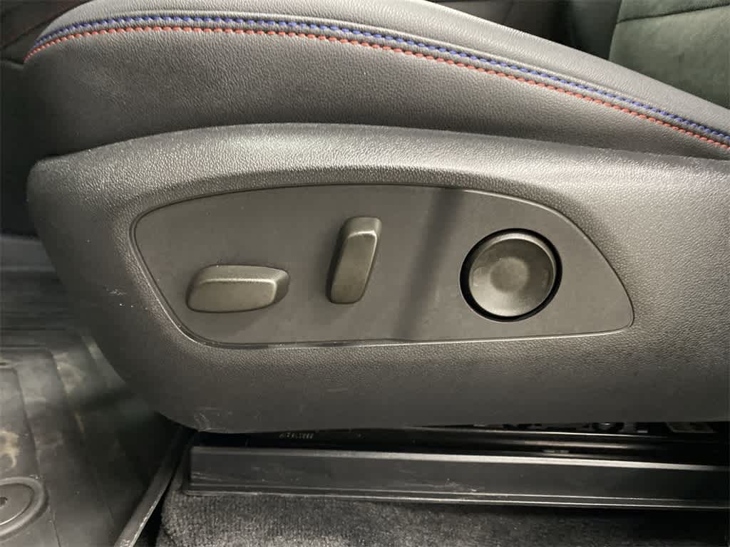 Thumbnail: 2024 Chevrolet Blazer EV - 16