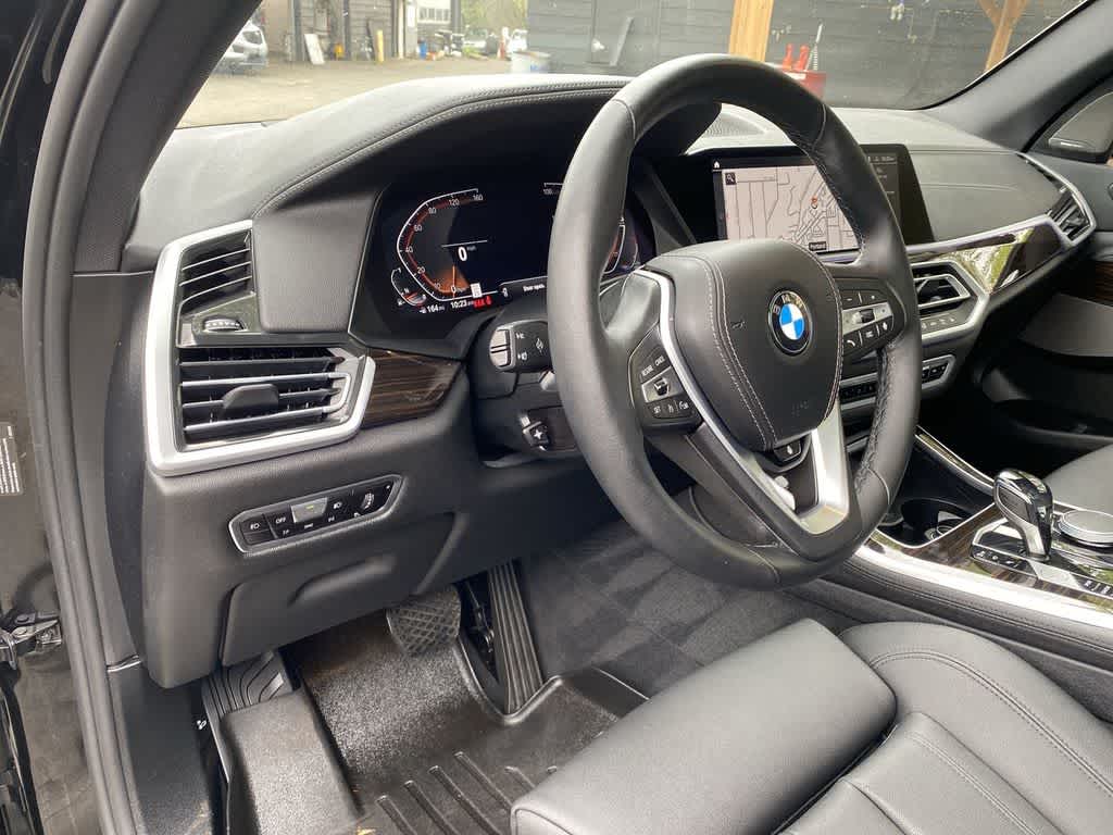 Thumbnail: 2021 BMW X5 - 2