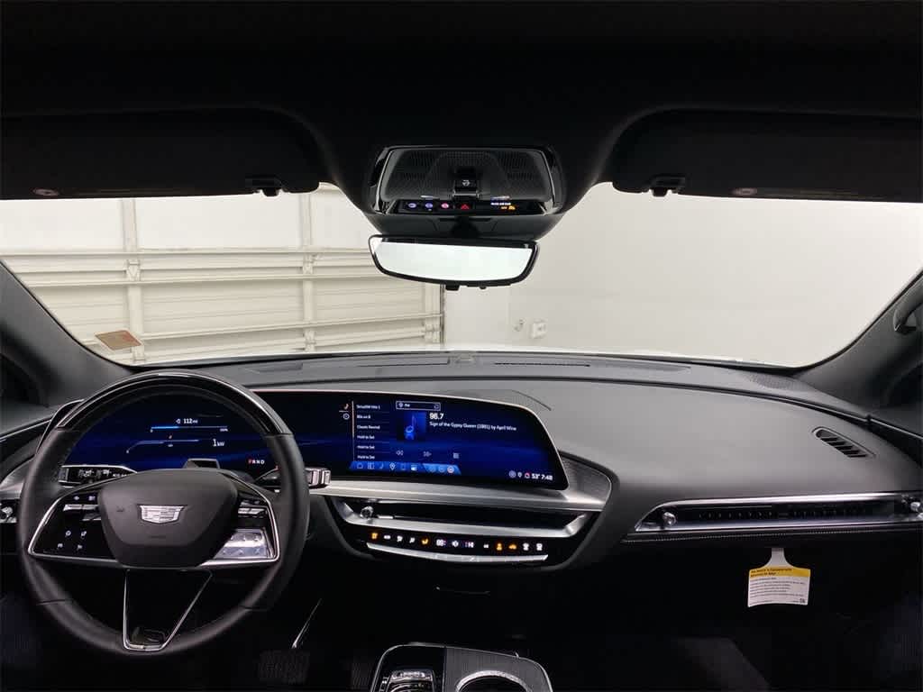 Thumbnail: 2025 Cadillac Lyriq - 14