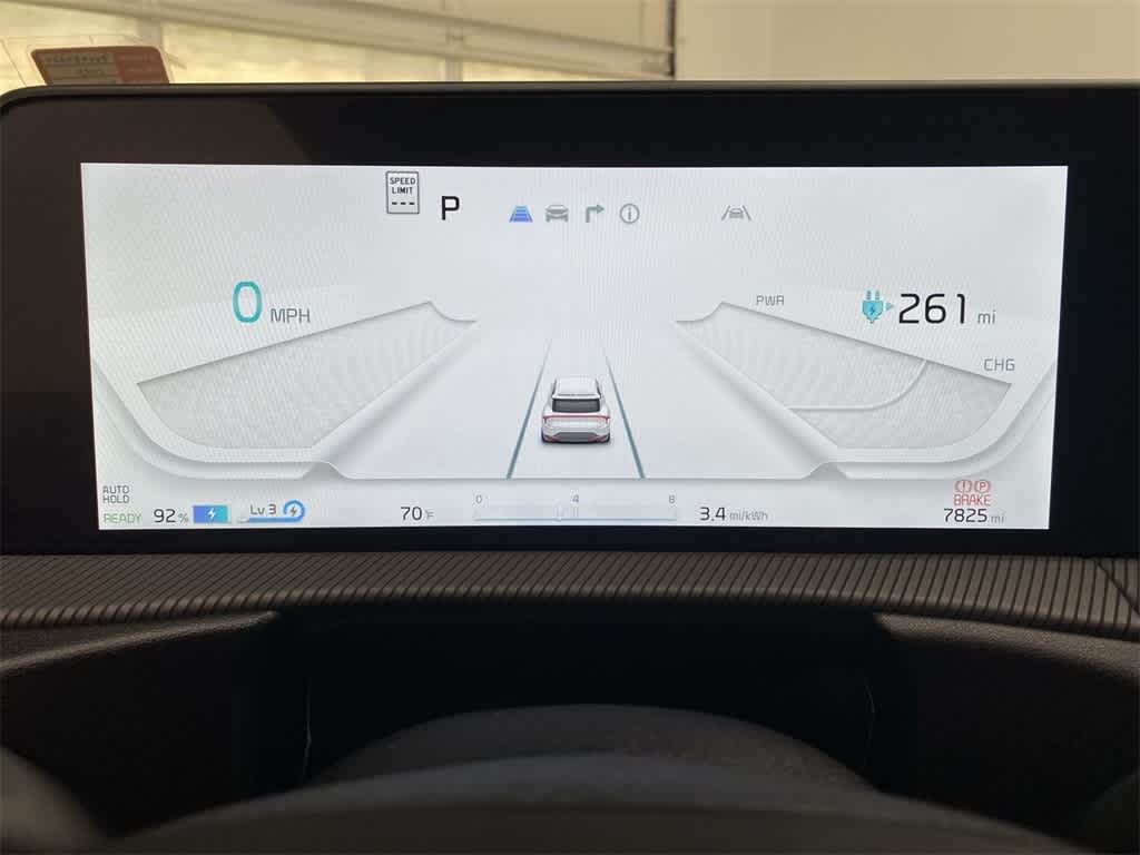 Thumbnail: 2023 Kia EV6 - 28
