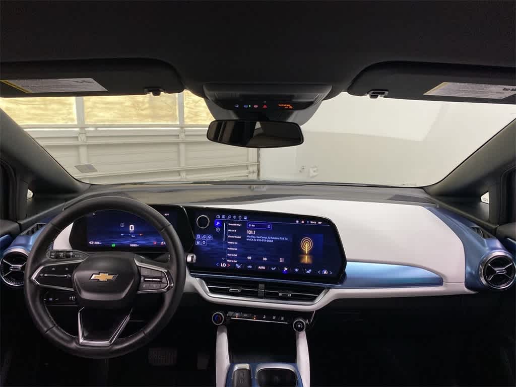 Thumbnail: 2024 Chevrolet Equinox - 13