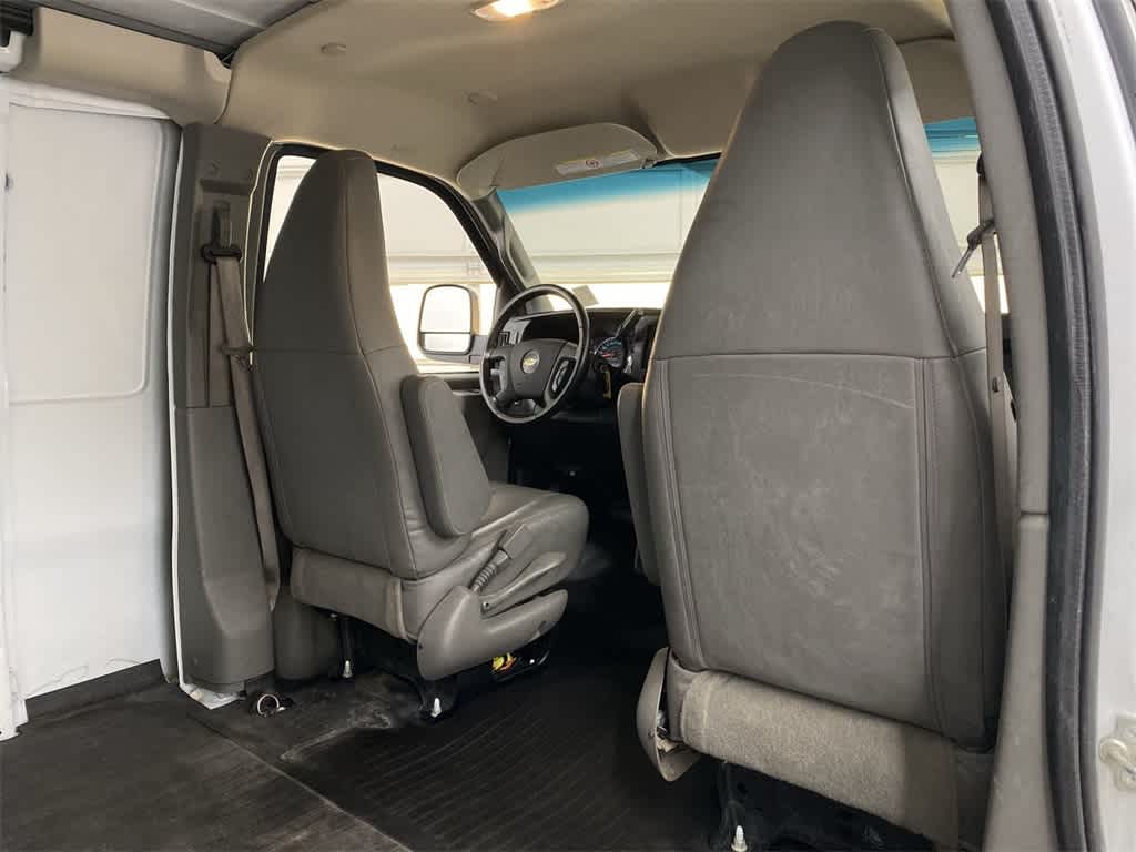 2023 Chevrolet Express 2500 16