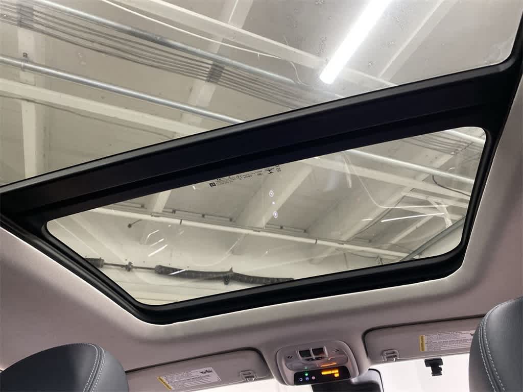 Thumbnail: 2022 Chevrolet Bolt EUV - 19