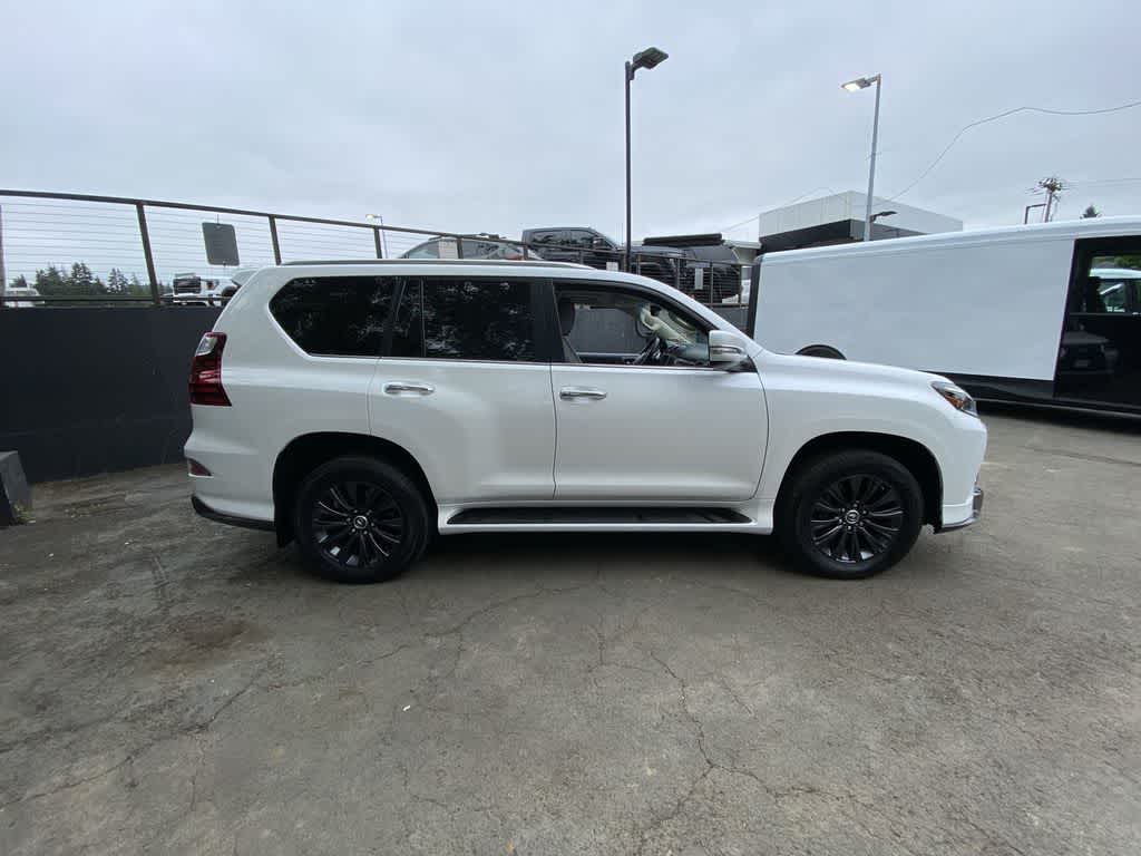 Thumbnail: 2020 Lexus GX - 7