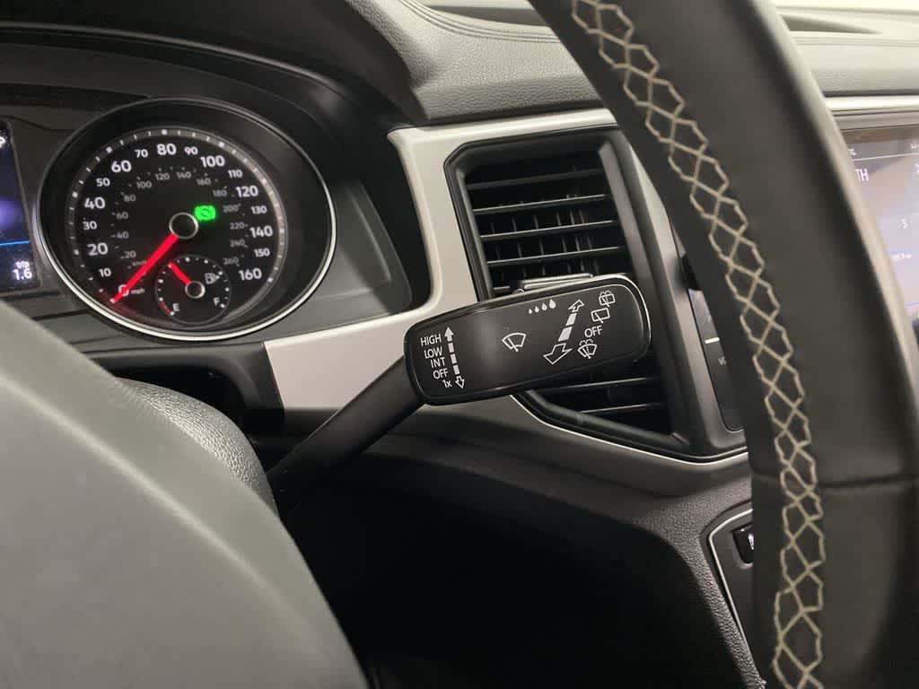 Thumbnail: 2021 Volkswagen Atlas - 23