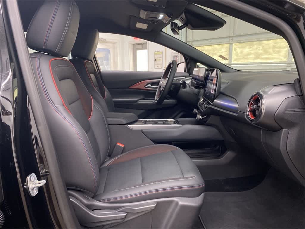 Thumbnail: 2024 Chevrolet Equinox - 20