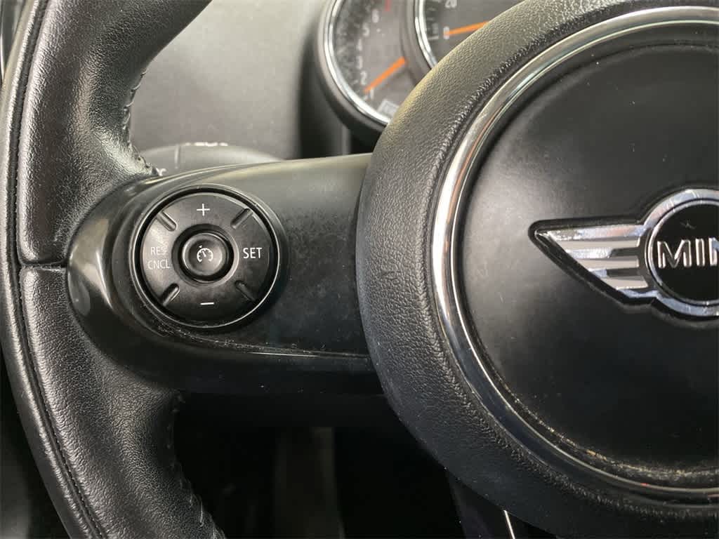 Thumbnail: 2017 MINI Cooper Countryman - 21