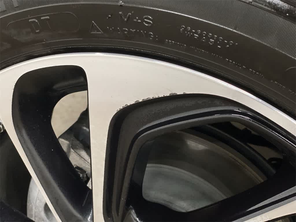 Thumbnail: 2022 Chevrolet Bolt EUV - 38