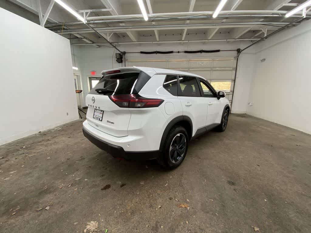 Thumbnail: 2024 Nissan Rogue - 6