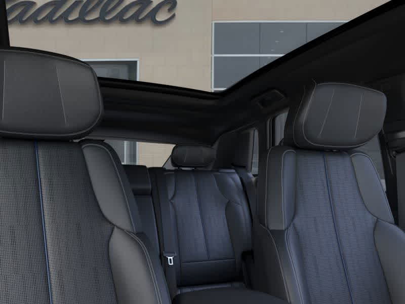 Thumbnail: 2025 Cadillac Lyriq - 24