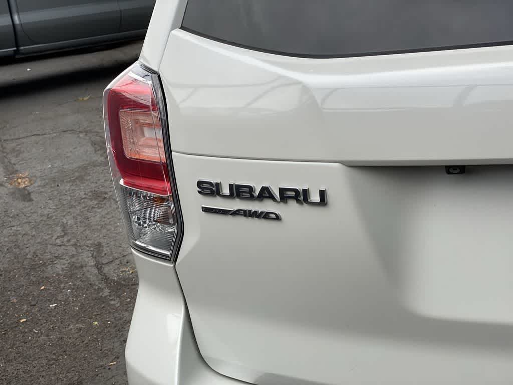 Thumbnail: 2017 Subaru Forester - 10