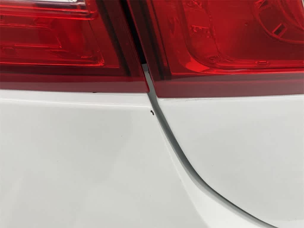 Thumbnail: 2023 Chevrolet Malibu - 34