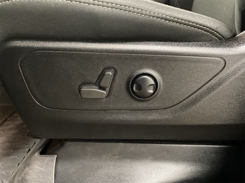 Thumbnail: 2022 RAM 1500 - 15