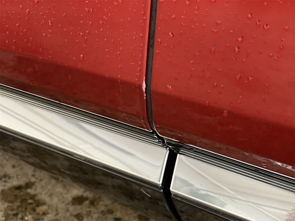 Thumbnail: 2025 Cadillac Lyriq - 32