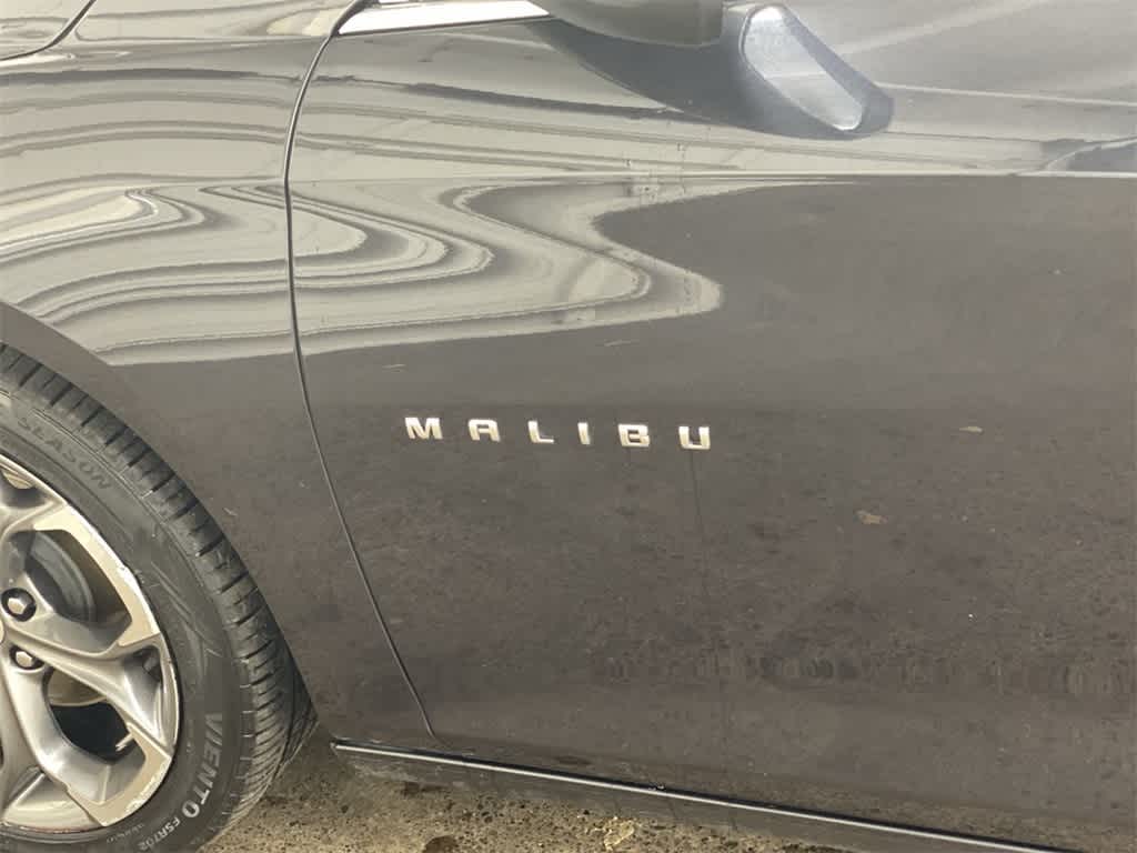 Thumbnail: 2023 Chevrolet Malibu - 10